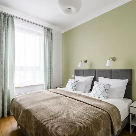 Sunset Joli Bord * Varsovie