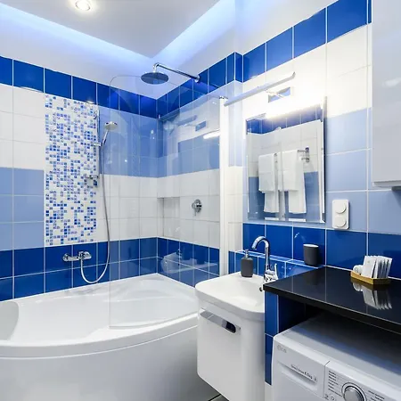 Sunset Joli Bord Hotel