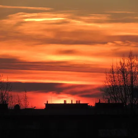 Отель Sunset Joli Bord *